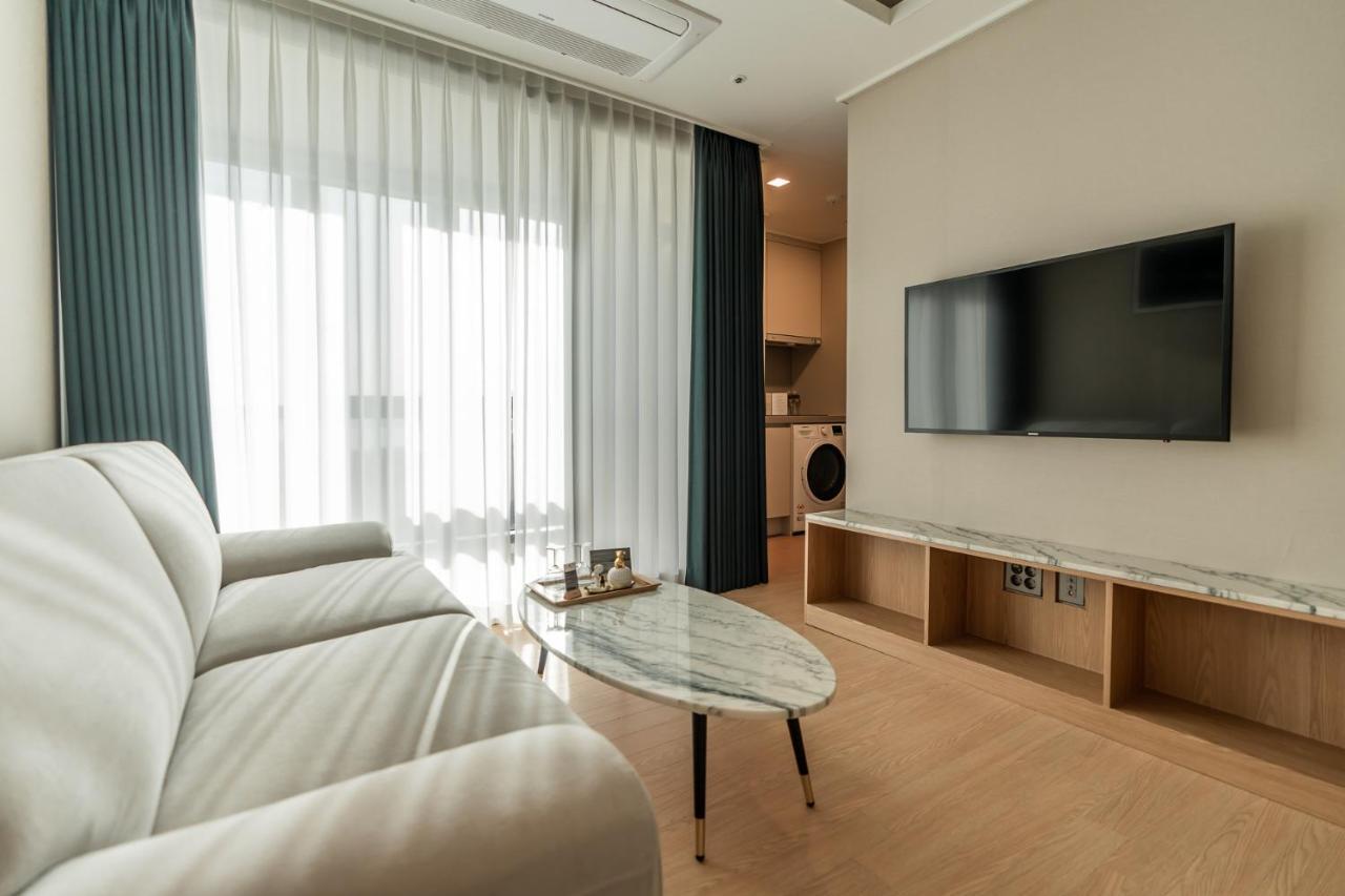 D Ov Haeundae Hotel Busan Extérieur photo